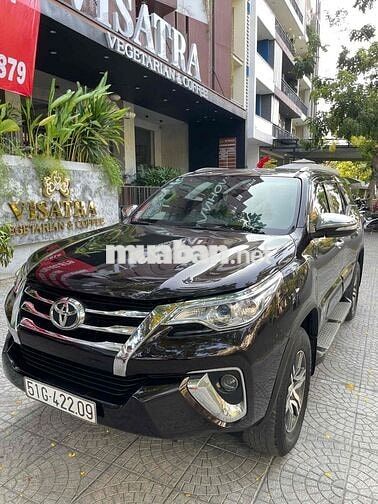 Toyota Fortuner 2017 Đen nâu ,bao rút gốc
