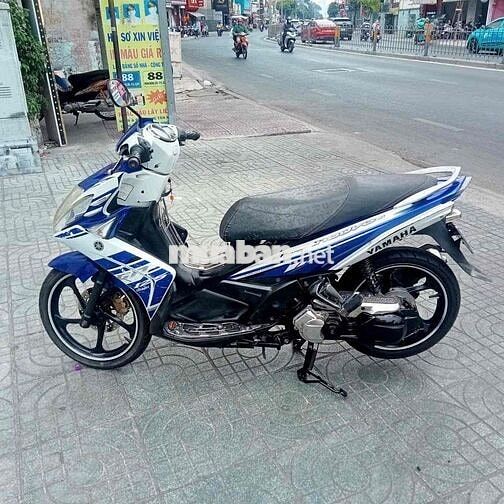 Yamaha Novou 5 FI Trắng Xanh