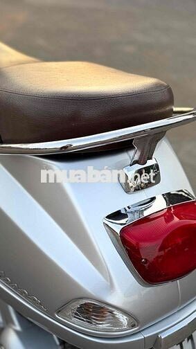 [SIÊU PHẨM]👉 vespa Fi 2012 bạc Porche-Hót 2025-ĐẸP