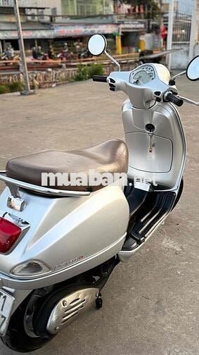 [SIÊU PHẨM]👉 vespa Fi 2012 bạc Porche-Hót 2025-ĐẸP