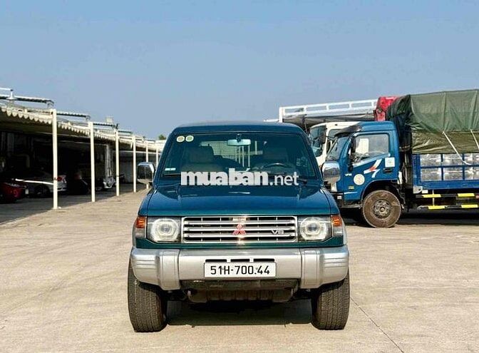 Mitsubishi Pajero V6 3000