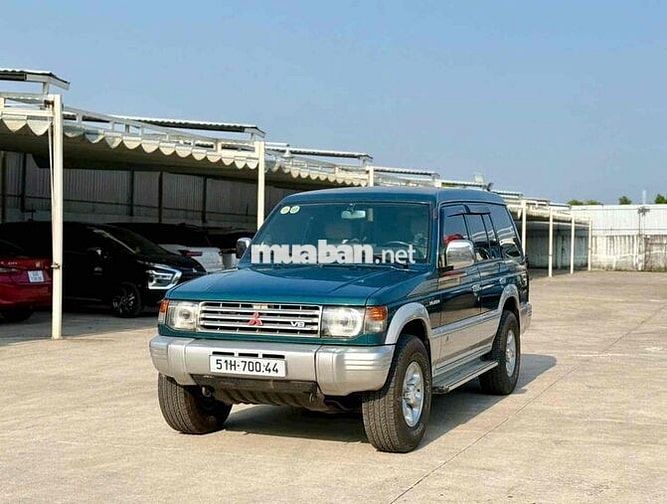Mitsubishi Pajero V6 3000