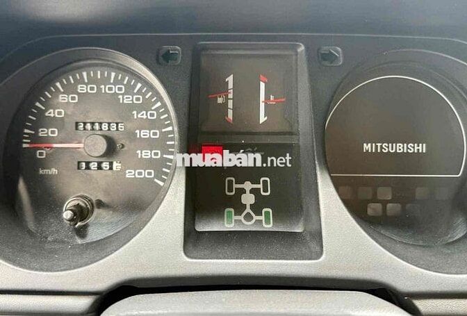 Mitsubishi Pajero V6 3000