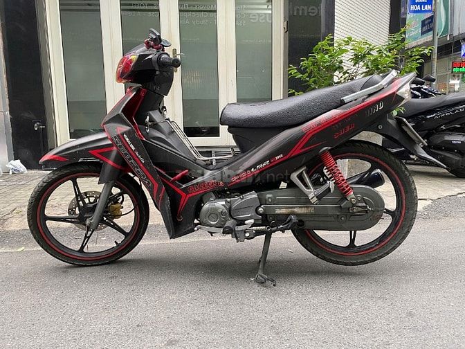 Bán xe gắn máy VIET THAI  50cc ,đời 2018, 5.300km, màu đen đỏ