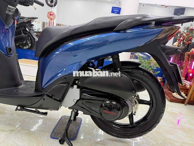 SH150i Nhập Ý 3 cục số VIP 539.68 dk 2011 Xanh