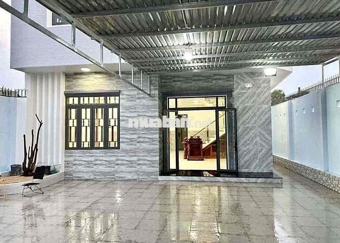 CHO THUÊ NHÀ 4PHÒNG NGỦ GẦN ĐẠI HỌC QUỐC TẾ MIỀN ĐÔNG & TP MỚI AEON