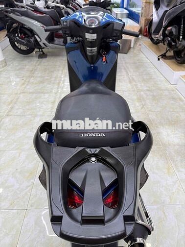SH150i Nhập Ý 3 cục số VIP 539.68 dk 2011 Xanh