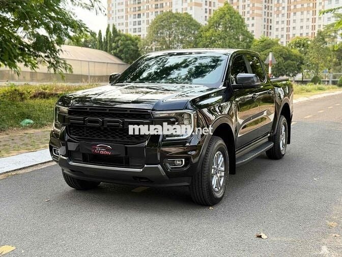 Ford Ranger 2024 Luxury Đen 35.000 km