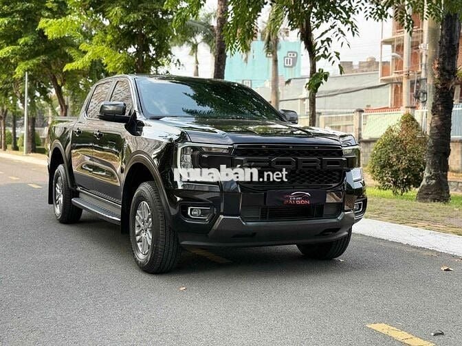 Ford Ranger 2024 Luxury Đen 35.000 km
