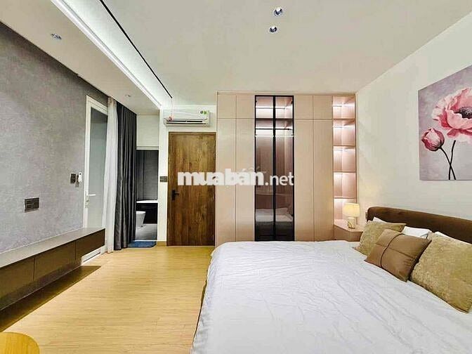 Bán nhà mặt tiền quận Phú Nhuận 7 lầu