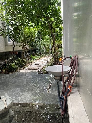 Tuyển giúp việc sáng đến làm chiều về hay ở lại ( có chổ ở riêng)