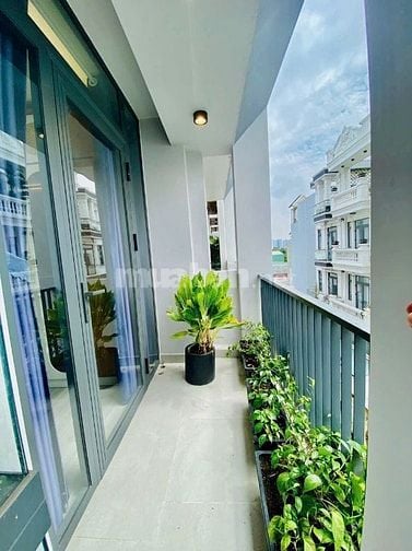 GIẢM GIÁ 2 tỷ 💰 DT 4x17m Đường ô tô vào nhà. Khu cao cấp, 
