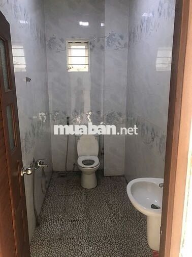 CHO THUÊ NHÀ 159m² - 5-6 PHÒNG - Ô TÔ RA VÀO - 15TR - GẦN VINHOMES