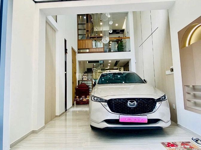 GIẢM GIÁ 2 tỷ 💰 DT 4x17m Đường ô tô vào nhà. Khu cao cấp, 