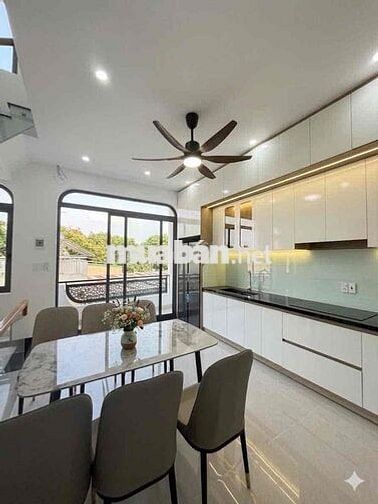 5 CĂN LIỀN KỀ FULL NỘI THẤT HẺM VẠN XUÂN