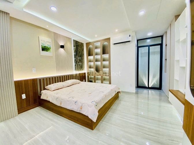 GIẢM GIÁ 2 tỷ 💰 DT 4x17m Đường ô tô vào nhà. Khu cao cấp, 