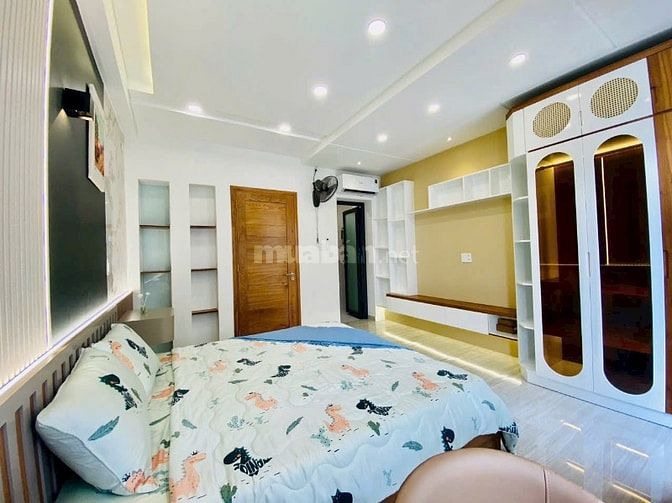 GIẢM GIÁ 2 tỷ 💰 DT 4x17m Đường ô tô vào nhà. Khu cao cấp, 
