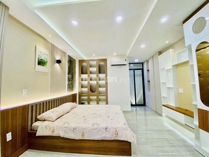 GIẢM GIÁ 2 tỷ 💰 DT 4x17m Đường ô tô vào nhà. Khu cao cấp, 