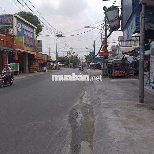 Cho thuê kho xưởng 1400m2 xã Bà Điểm
