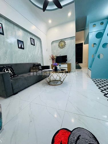 Bán Nhà Trần Đại  Nghĩa, Hai Bà Trưng 40m, giá 2.15 tỷ.