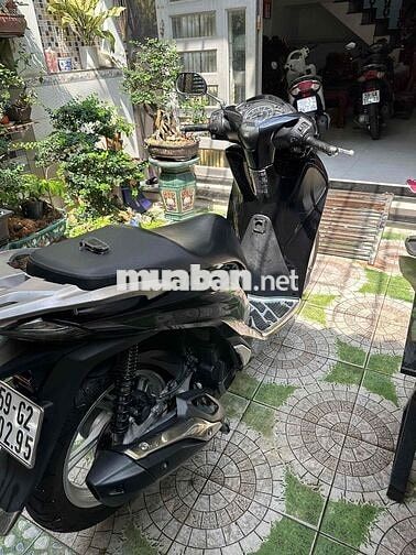 Honda SH150i ABS Đen 22510 km. chính chủ 72tr