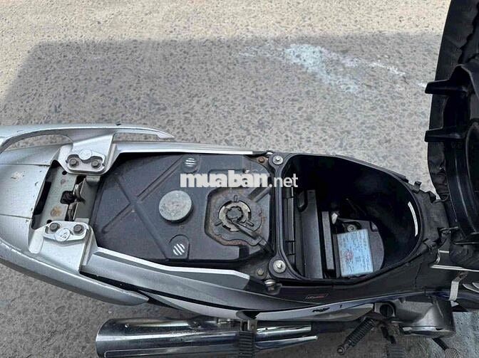 Honda Future 125 Bạc