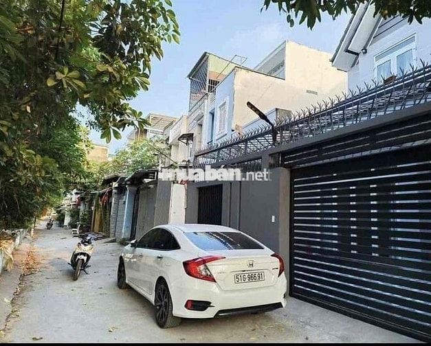 BÁN NHÀ 3T 110M2- 5PN - ĐỐI DIỆN VẠN PHÚC CITY- HXH- HOÀN CÔNG CHUẨN