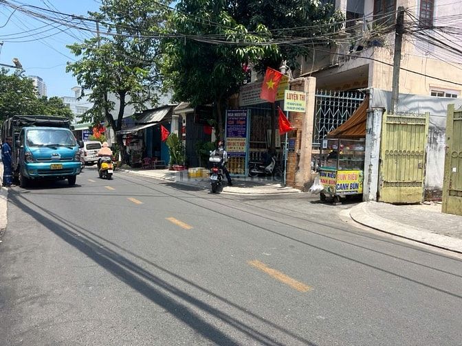 Chủ cần bán nhà đg Nguyễn Tuyển Q2