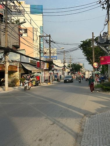 NHÀ XÂY 4 TẦNG - KHU NGUYỄN DUY TRINH - BÁN 7.5 TỶ