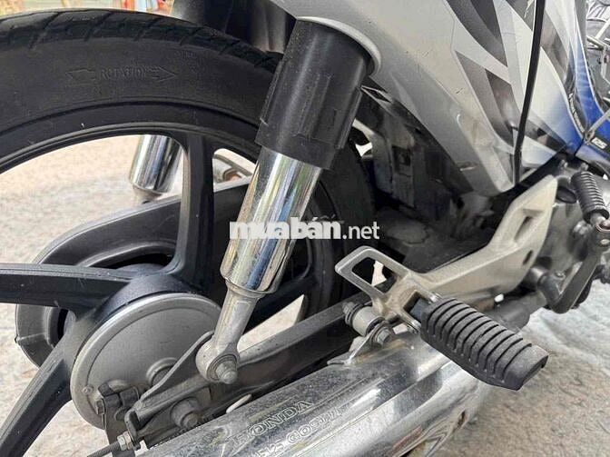 Honda Future 125 Bạc