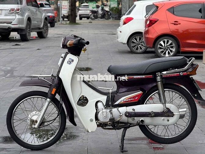 Honda Dream Tím trắng