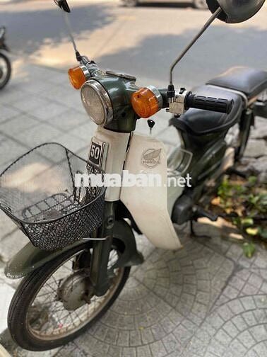 Honda Cub 81 Trắng Xanh