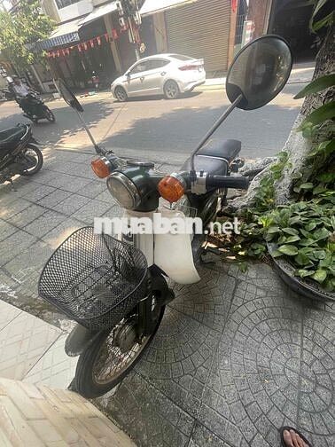 Honda Cub 81 Trắng Xanh