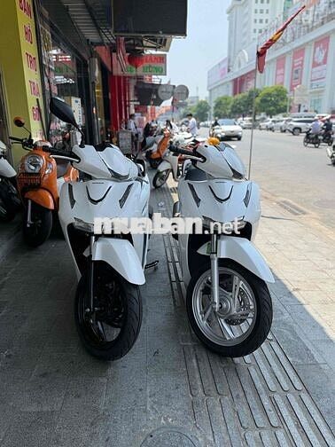 Honda SH màu Trắng Mới 100%