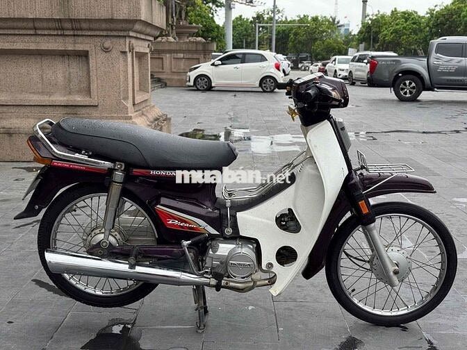 Honda Dream Tím trắng