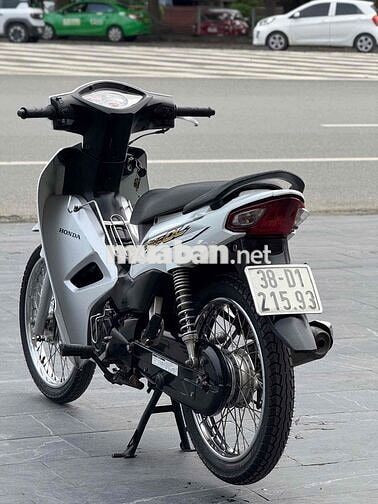 Honda Wave Trắng