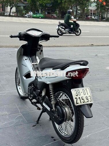 Honda Wave Trắng