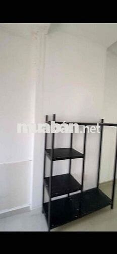Phòng ban-con MT C3 Phạm Hùng 28m2 5,8 triệu full nội thất