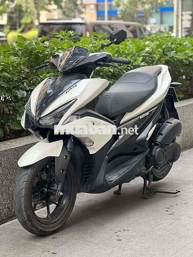 Yamaha NVX 125cc Trắng đen Smartkey
