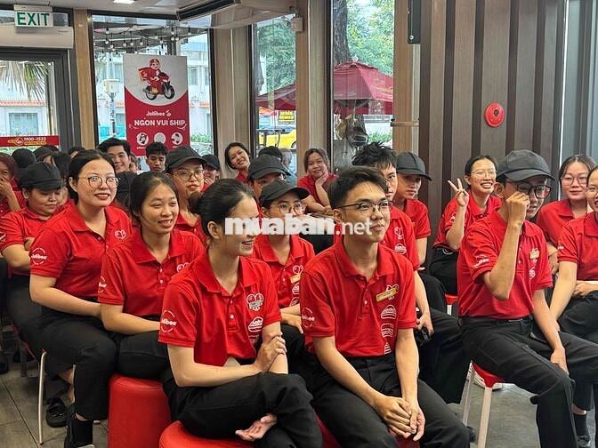 JOLLIBEE Q3 TUYỂN, NHẬN VIỆC NGAY