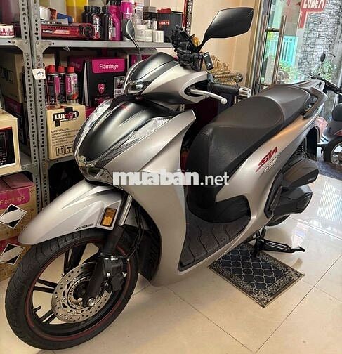 chính chủ 1 đời đầu tiên SH350i