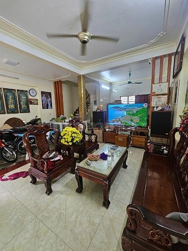 CC CẦN BÁN GẤP NHÀ NGÕ 73 PHỐ ĐỨC DIỄN - 3 MẶT NGÕ - GẦN Ô TÔ - KD ONL