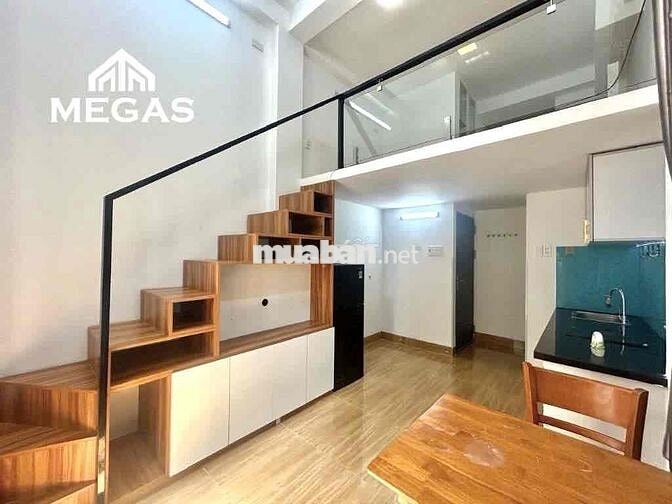 Căn Hộ Gác Cao Full Nội Thất Có Ban Công Cửa Sổ Trời
