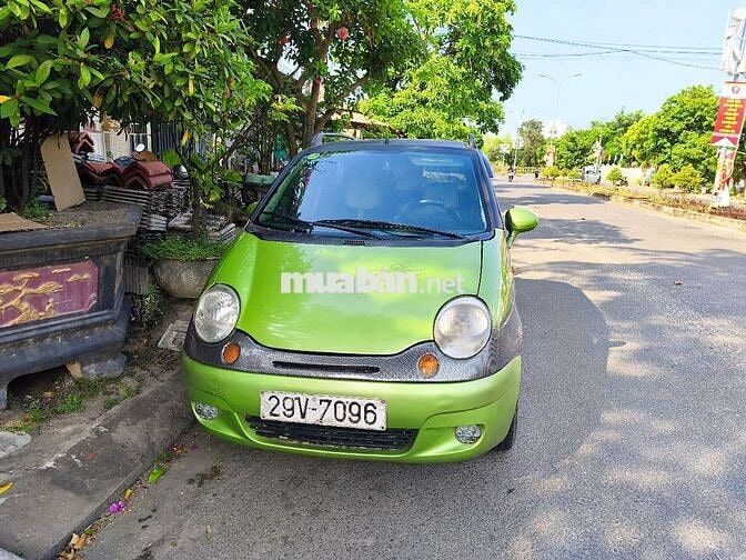 Daewoo Matiz màu xanh