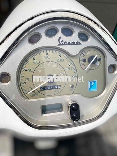 Piaggio Vespa LX 125 Trắng 21909 km