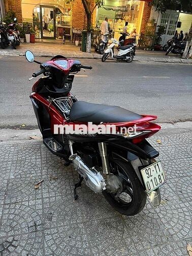 Honda Air Blade Đỏ đen