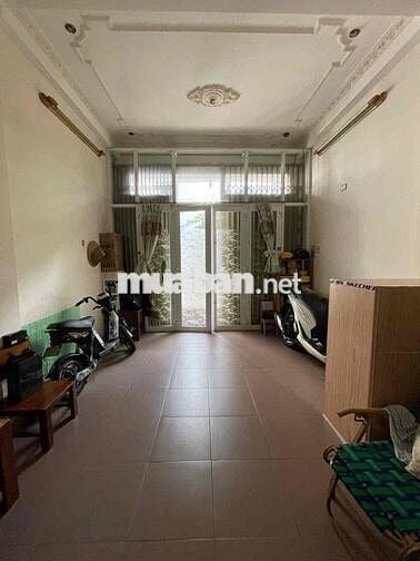 Nhà 2 tầng nằm sát đường 2/9 trung tâm Đà Nẵng sẵn sổ chính chủ