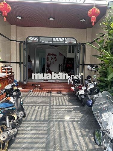 -NHÀ ĐẸP 3TẦNG  MT KINH DOANH   XUÂN THỚI THƯỢNG.BÀ Điểm-HÓC MÔN.