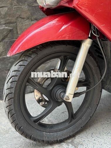 Yamaha Ultimo máy êm bánh mâm