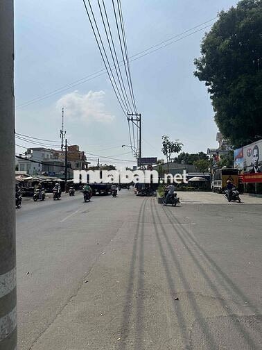 -NHÀ ĐẸP 3TẦNG  MT KINH DOANH   XUÂN THỚI THƯỢNG.BÀ Điểm-HÓC MÔN.